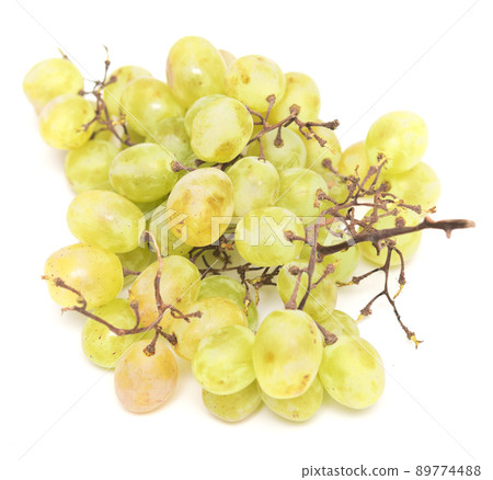 Grapes on white Grapes on white 89774488