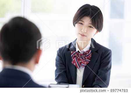 High school student interview: Students talking to the teacher High school student interview: Students talking to the teacher 89774783