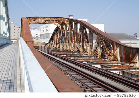 View of Mizuho Railway Bridge on the Yokohama Takashima Line View of Mizuho Railway Bridge on the Yokohama Takashima Line 89782630