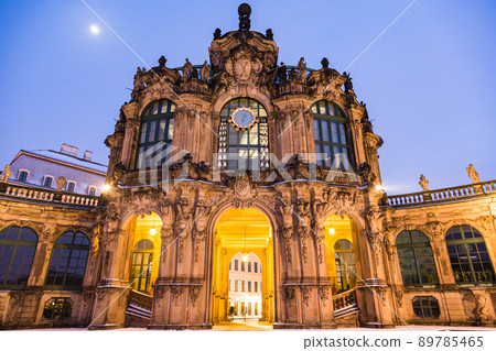 Illuminated Zwinger Palace in Dresden, Germany 89785465