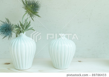 Vases on the shelves Vases on the shelves 89786433