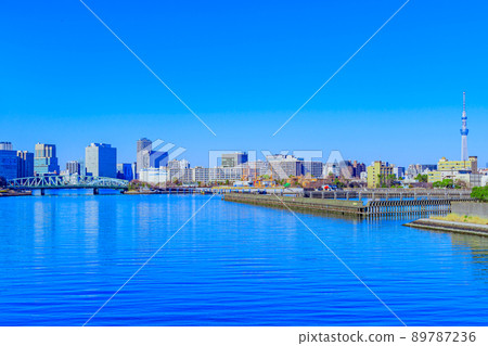 [Cityscape of Tokyo] Cityscape from Harumi Bridge (Tsukuda / Etchujima direction) 89787236