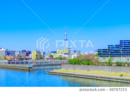 [東京街景]晴海橋街景（築田/越中島方向） 89787253