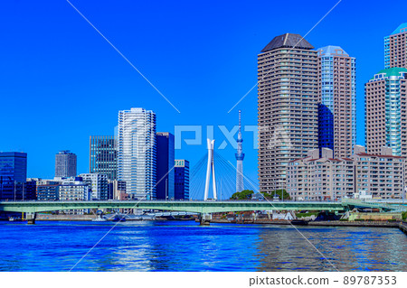 [Cityscape of Tokyo] Cityscape around the Sumida River (Tsukuda direction) 89787353