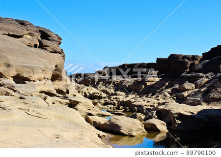Sam Pan Boak, the Biggest Rock Reef in the Mae Khong River, Ubon Ratchathani, Thailand Sam Pan Boak, the Biggest Rock Reef in the Mae Khong River, Ubon Ratchathani, Thailand 89790100