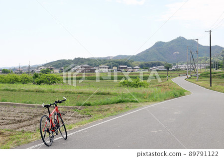 Cycling along the Hojo Railway (Kasai City, Hyogo Prefecture) Cycling along the Hojo Railway (Kasai City, Hyogo Prefecture) 89791122