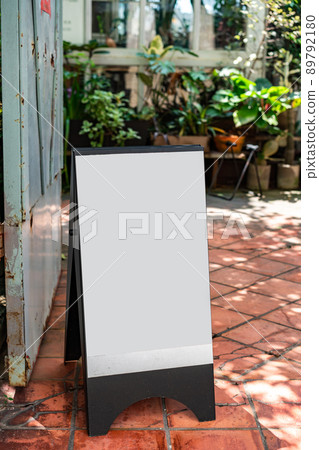 advertise, advertisement, advertising 89792180