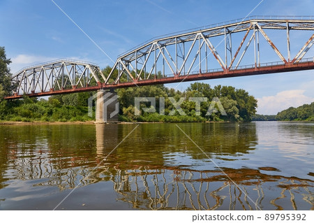 Old Railroad Bridge Old Railroad Bridge 89795392