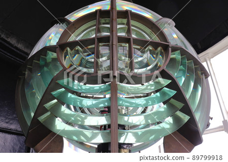 燈塔的菲涅爾透鏡（觀音崎燈塔） 89799918