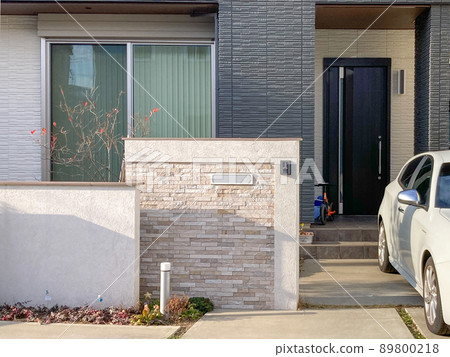 現代單戶住宅的外觀形象 現代單戶住宅的外觀形象 89800218