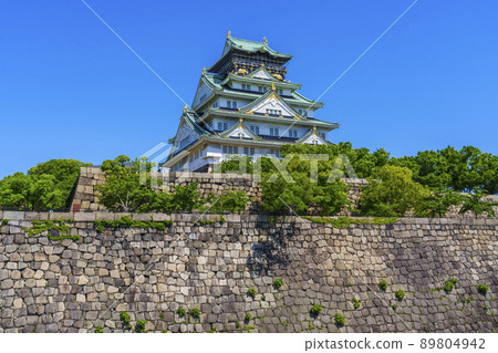View from Osaka Castle Nishinomaru Garden (early summer 2022, fresh green season) 89804942