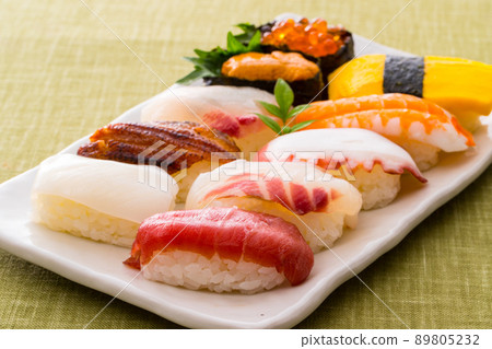 Sushi  89805232