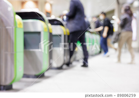 車站檢票口模糊 89806259