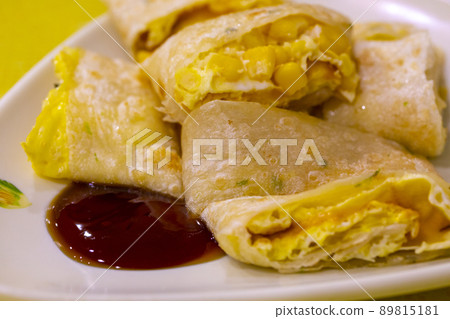 Taiwanese food, egg cakes, corn cakes, Taiwanese cuisine, egg ケーキ, トルティーヤ, egg cakes, tortillas 89815181