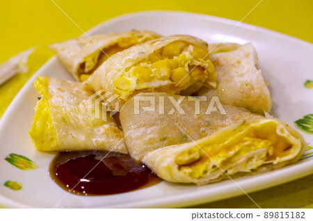台灣美食，蛋餅，玉米蛋餅，台湾料理、卵ケーキ、トルティーヤ、egg cakes, tortillas 89815182