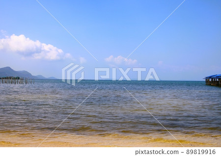 海和藍天 海和藍天 89819916