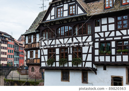 Cityscape of Petite France district in Strasbourg, France 89820363