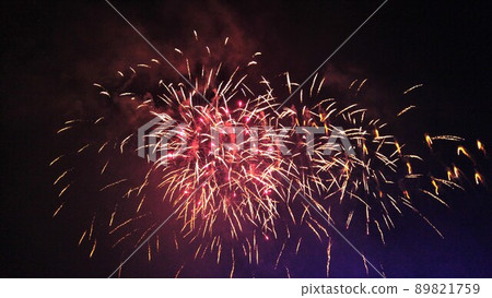 Fireworks, a summer tradition Fireworks, a summer tradition 89821759