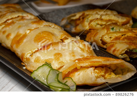 台灣美食，蛋餅，早餐，台湾料理、卵ケーキ、朝食、Taiwanese food, egg cake, 89826276