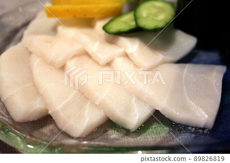 Minamidaitojima Gourmand Ingan Dharma Sashimi 89826819