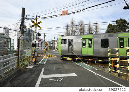 即將關閉的山手線最後一個鐵路道口 89827522