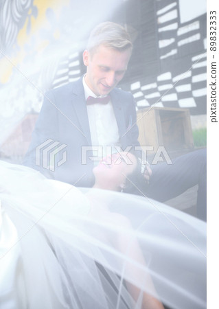 background image happy bride and groom.outdoors 89832333