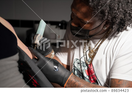 Body art at the tattoo studio Body art at the tattoo studio 89834423