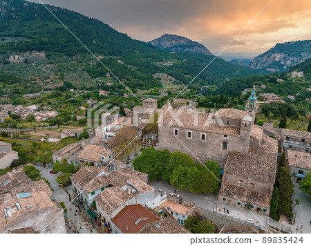 Aerial panoramic view of Valdemossa village in Mallorka 89835424