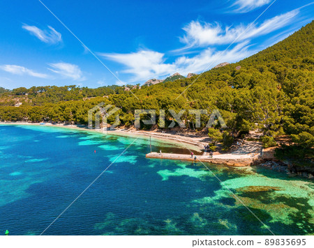 Aerial view of the sea coastline and Cala Xinxell, Illetas, Mallorca island 89835695