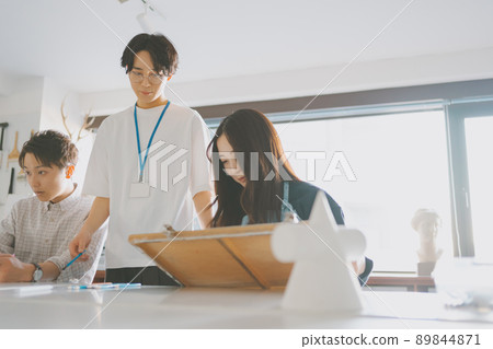 藝術學校預備學校 89844871