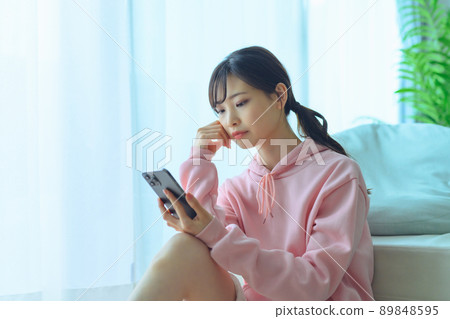 Female portrait Female portrait 89848595