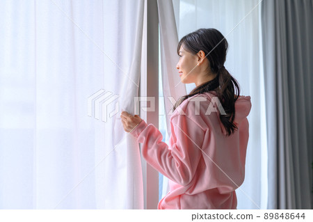 Female portrait Female portrait 89848644