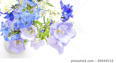 Chic bouquet material mainly in blue and purple Chic bouquet material mainly in blue and purple 89849518