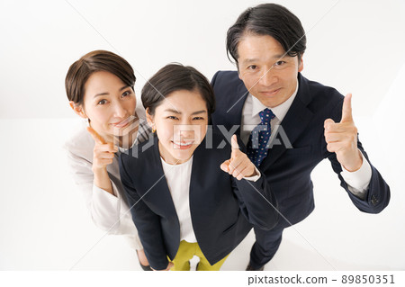 勞動人民大角度 勞動人民大角度 89850351