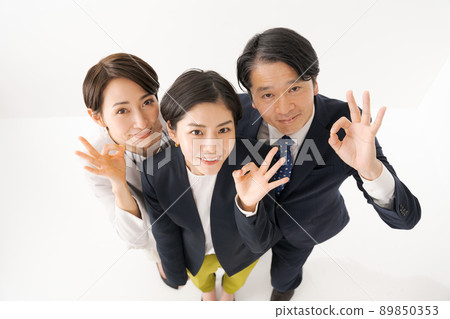 勞動人民大角度 勞動人民大角度 89850353