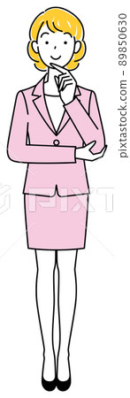 一個穿著西裝的可愛女人正在積極思考一個決定全身站立的插圖矢量 89850630