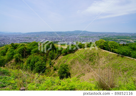 View from Mt. Wakakusa in May, towards Osaka View from Mt. Wakakusa in May, towards Osaka 89852116