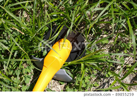 割草機, 割草, 工具, 農場設備, 農場工作, 領域, 護理, 農場工作, 工作, 草, 草坪, 綠色, 植物, 割草, 餐具, 刀片 89855259