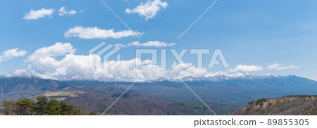 A panoramic view of Yatsugatake, Nagano Prefecture 89855305