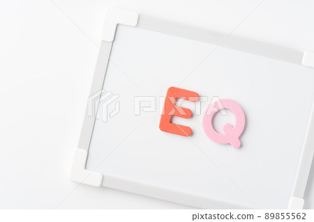 EQ letters 89855562