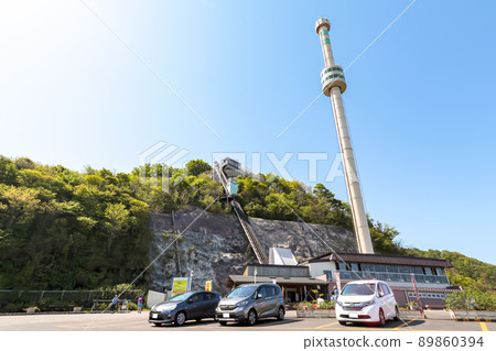 Panorama Tower and Climbing Car Panorama Tower and Climbing Car 89860394