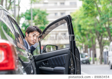 下車的商人 89863454