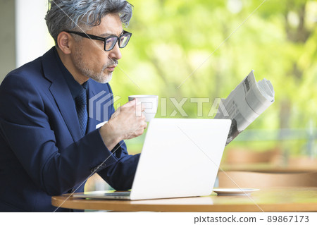 商務男士 89867173