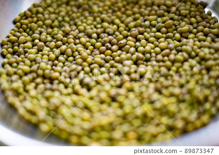 Mung beans in tin bowl. Vegan recipe for cooking book. Asian food master class. Agriculture background with green beans 89873347