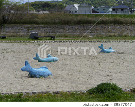 公園沙盒和玩具套裝 89877047
