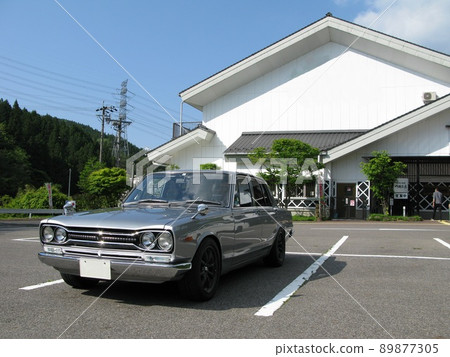 Drive with an old car Sake brewery Drive with an old car Sake brewery 89877305