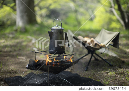 Campfire camp 89878454