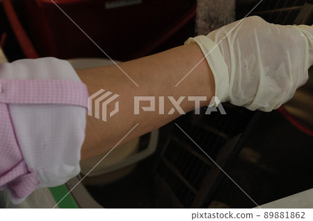 Work scenery to clean every detail for the year-end general cleaning 89881862