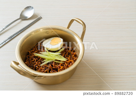 Korean Instant Noodle with Black Bean Sauce (Jajangmyeon or JJajangmyeon) 89882720