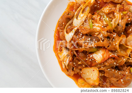 stir-fried pork with Korean spicy paste and kimchi 89882824